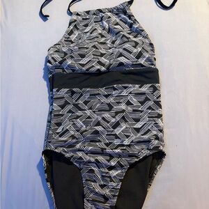 Time and Tru Black and White Woman’s One Piece